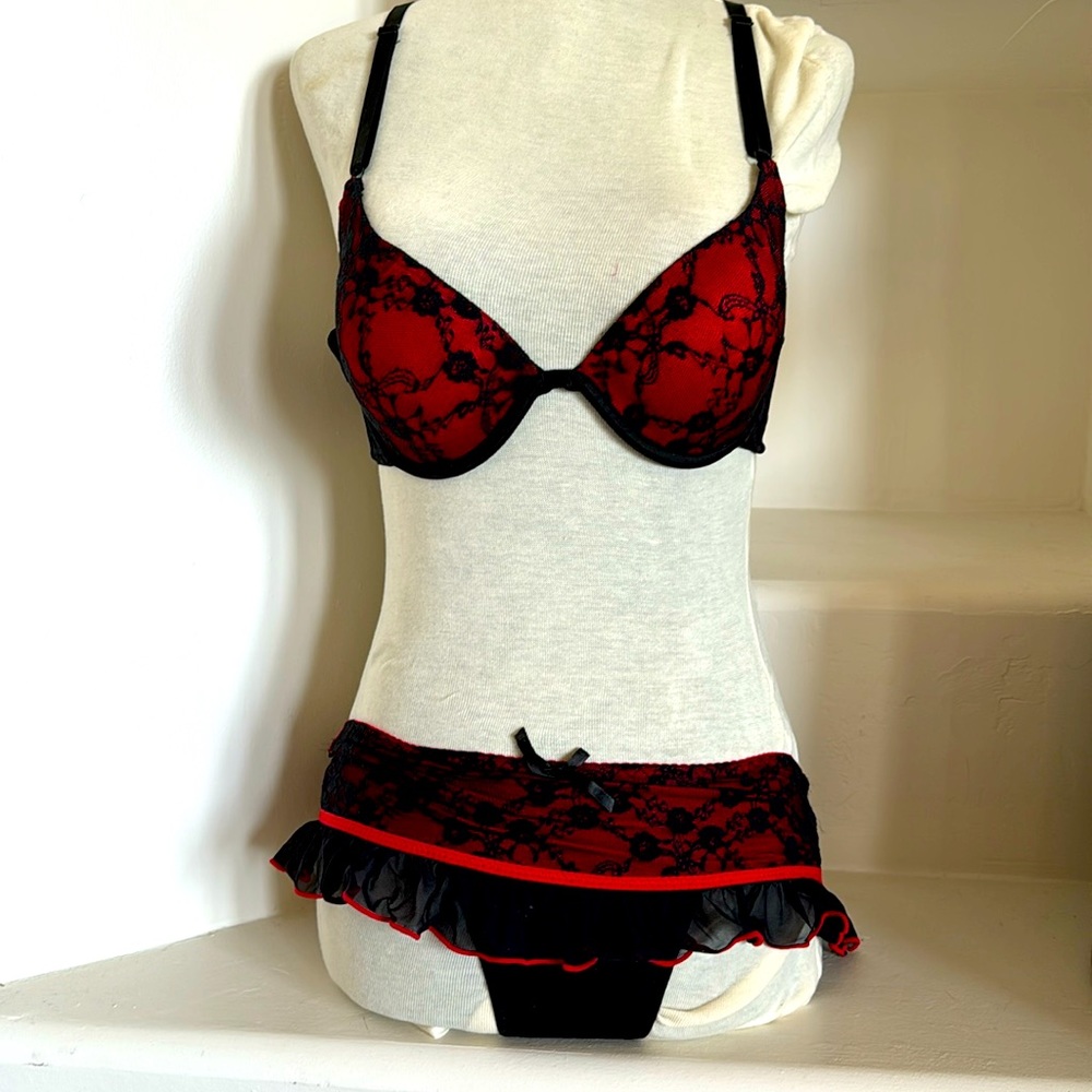 Bra and Pantry set-NWOT